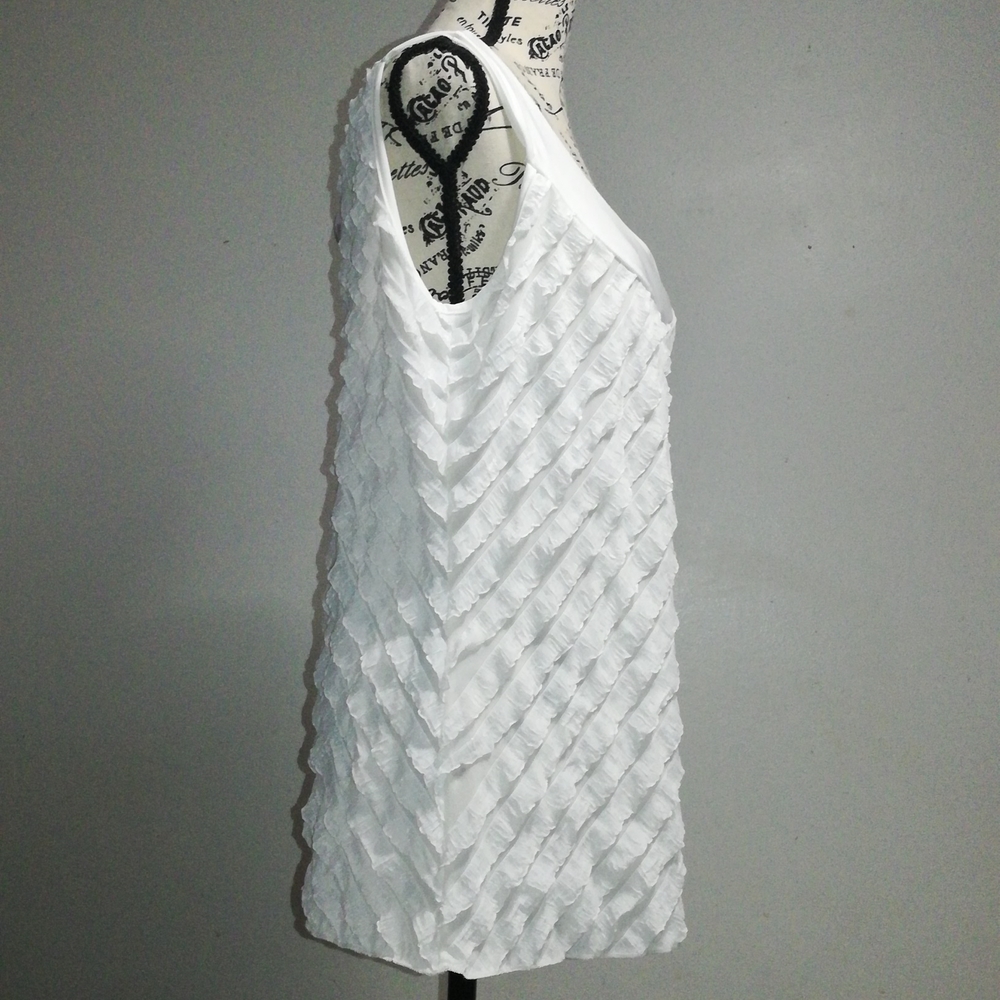 Janeric ruffles sleeveless tops size XL - Picture 5 of 14